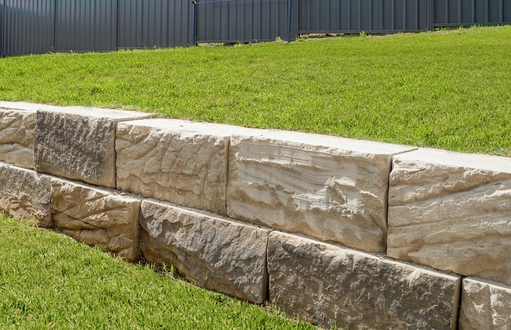 retaining wall blocks